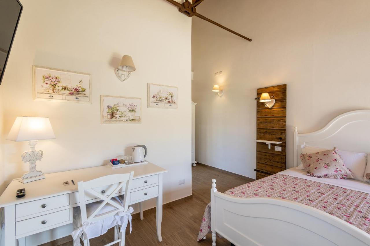 B&B Podere Curtatone Grosseto Bagian luar foto