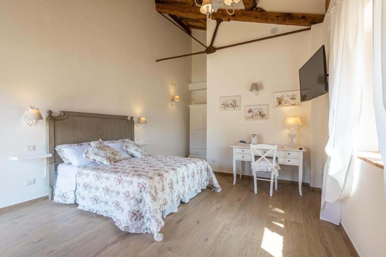 B&B Podere Curtatone Grosseto Bagian luar foto